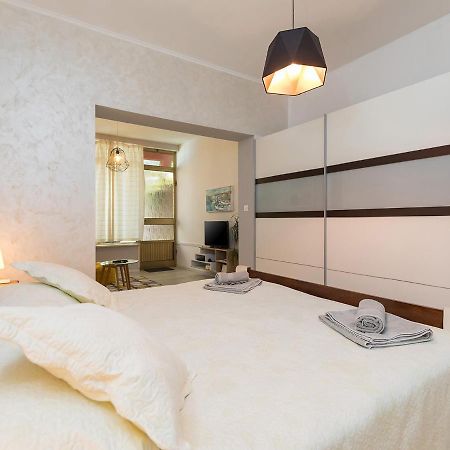 Design Apartment Новиград Экстерьер фото