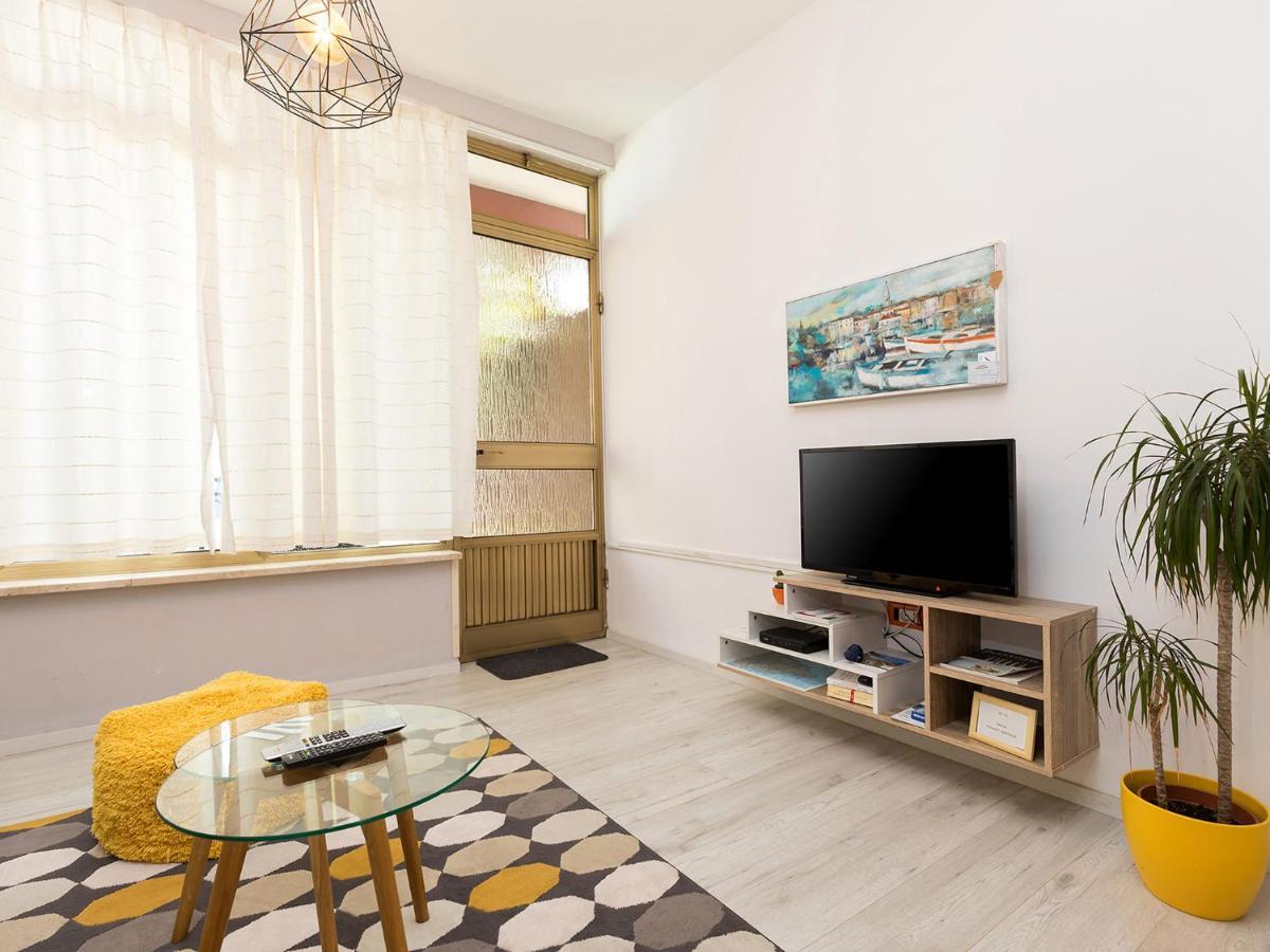 Design Apartment Новиград Экстерьер фото